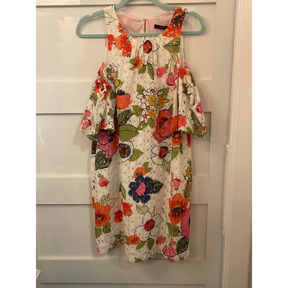 Trina Turk Floral Lace Cold Shoulder Dress White Multi Size 6 Shift